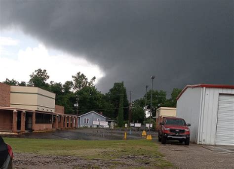 Tornadoes Reported In Abbeville Eufaula Alabama Severe Weather Videos
