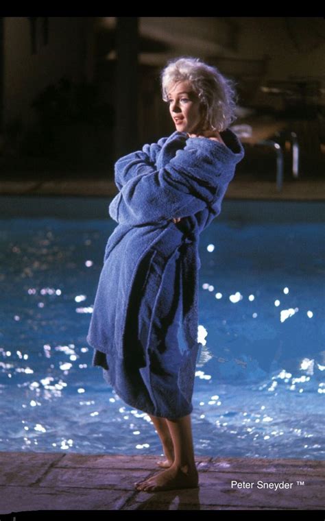 Marilyn Monroe Pool Scene From Somethings Got To Give