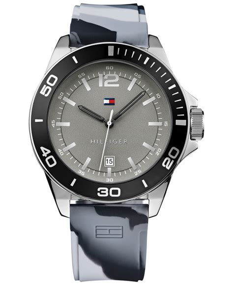 Lyst Tommy Hilfiger Men S Gray Camouflage Silicone Strap Watch 47mm 1791151 In Gray For Men