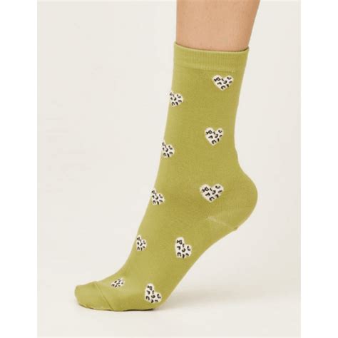 Thought Womens Leopard Heart Bamboo Socks In Greenparkinsons Lifestyle