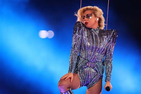 Lady Gaga Gives Us Life With Her Dazzling Super Bowl Halftime Show Lady Gaga Versace Lady