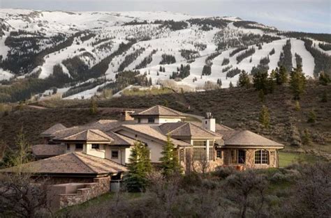 Spectacular Mountain Mansion In Colorado 17 Pics