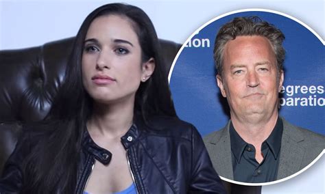 Friends alum matthew perry has announced his engagement to longtime girlfriend molly hurwitz. Matthew Perry, 51, Gets Engaged To Girlfriend Molly Hurwitz, 29 - VideoTapeNews