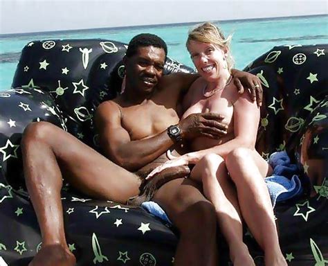 Mature Interacial Vaction Play Tumblr White Women Tourist In Jamaica