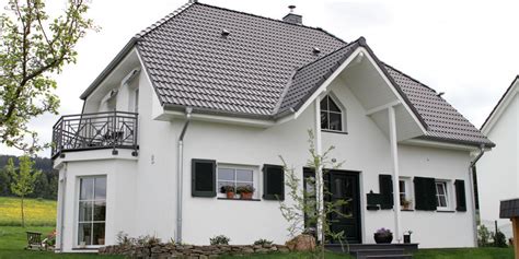 Das schmalen haus ist ein denkmalgeschütztes bürgerhaus in schmallenberg (unterm werth 3). Zimmermann Haus GmbH in Schmallenberg / Unternehmen in ...