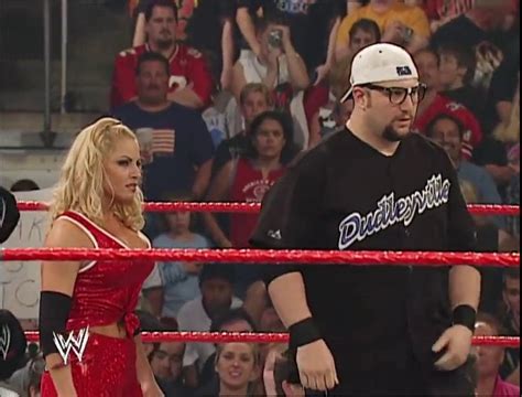 Trish Stratus Bubba Ray Vs Molly Holly Chris Nowinski St Intergender Table Match By Wwe
