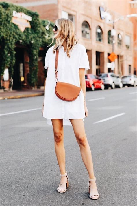 11 Minimalist Outfit Ideas Perfect For Summer Minimalist Outfit