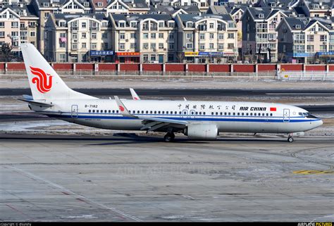 B 7182 Air China Boeing 737 800 At Dalian Zhoushuizi Intl Photo Id