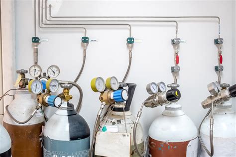 How To Stay Safe When Handling Nitrogen Gas Bottle Gases
