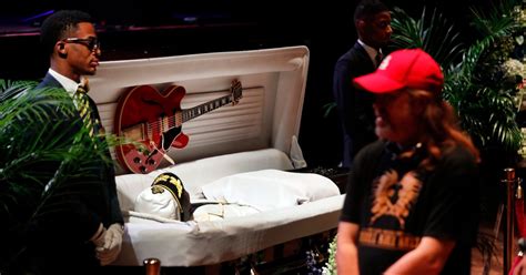 Chuck Berry Fans Pay Final Respects To Singer In Open Casket Viewing