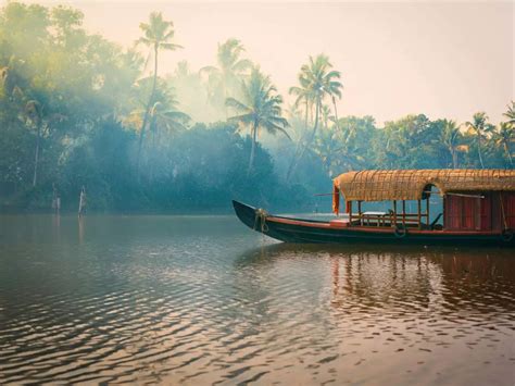 Beautiful Places To Visit In Kerala For A Day Trip Times Of India Travel