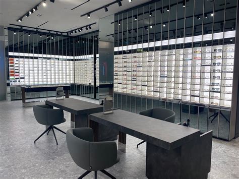 Lenscrafters Opens at Park Royal in West Vancouver