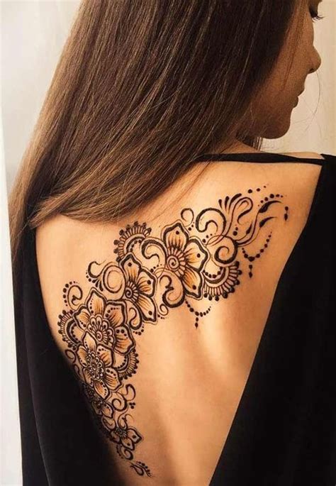 Sophisticated Henna Floral Lace Tattoos On Back For Girls That Will