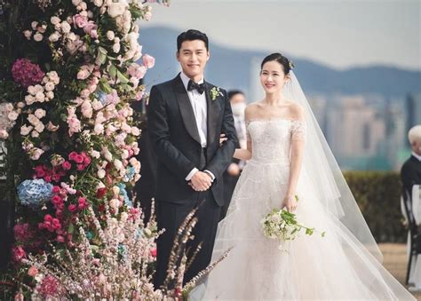 Look New Wedding Photos Of Hyun Bin And Son Ye Jin Released