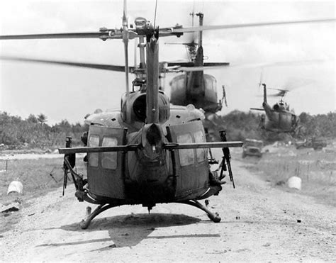 Vietnam War Photo Bell Uh 1 Iroquois Huey Manhhai Flickr