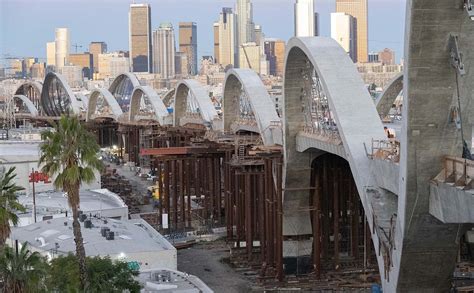 Las 6th Street Viaduct Bridge Is Finally Open Nbc Los Angeles