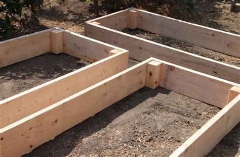 7 Brilliant DIY Raised Garden Bed Ideas – Sunny Home Creations