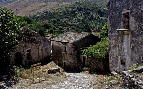 Abandoned village, Palaia Peritheia. Photo from Perithia ...