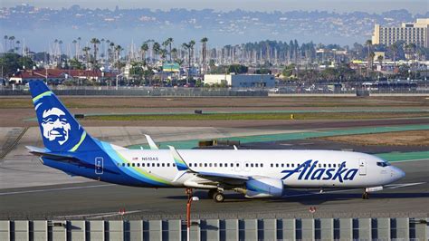 Alaska Airlines San Diego Airport Terminal And Guide The Window Flyer