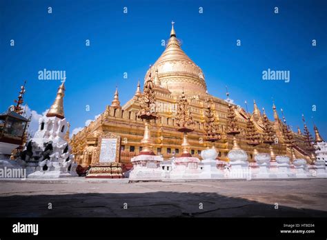 Shwezigon Pagoda In Myanmar Stock Photo Alamy