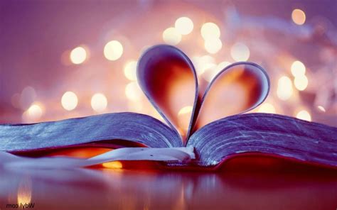 Valentines Day Holiday Mood Love Heart Bokeh Book Wallpapers Hd