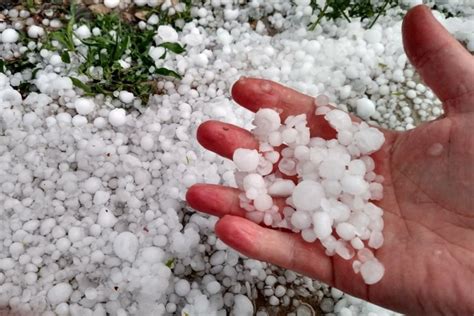 Rash Of Severe Weather Promises Twisters Thunderstorms Large Hail
