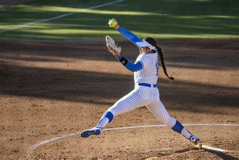 Ucla Softball Continues Losing Streak With Loss To Northwestern In