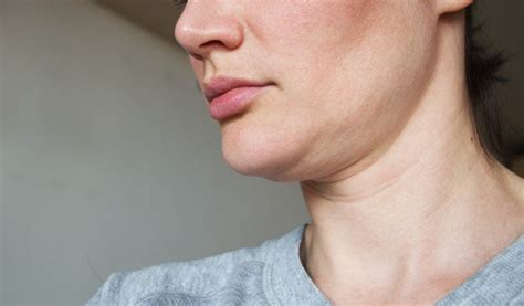 How Get Rid Of A Double Chin What Works Readers Digest