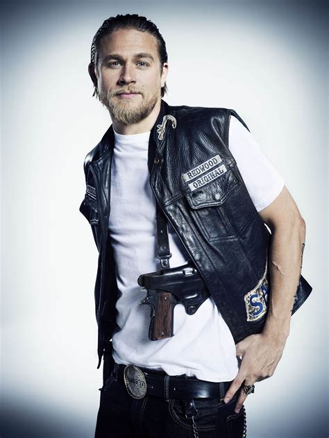 Charlie Hunnam Sons Of Anarchy Photoshoot Serie Sons Of Anarchy Sons