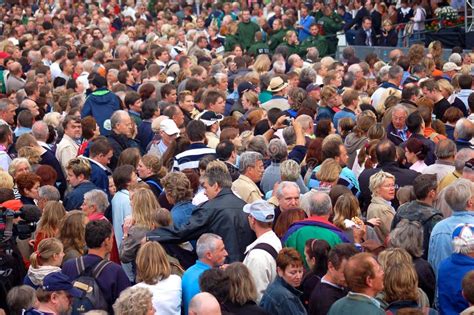 Foule Photographie éditorial Image Du Festival Hommes 13162867