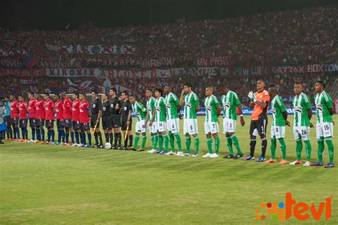 Comment must not exceed 1000 characters. Opiniones de Clásico paisa