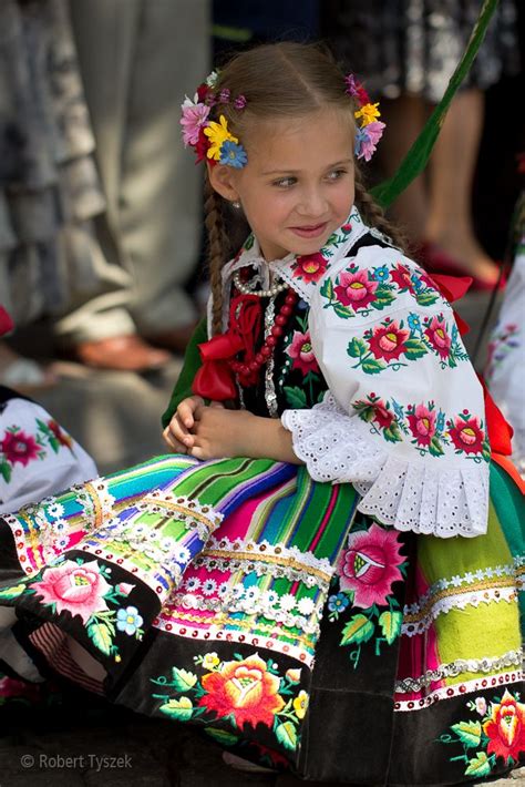 Łowicz Poland Girl In Traditional Costume Strój łowicki Beautiful People Folk Costume