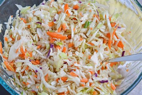 Vinegar coleslaw is an excellent no mayo coleslaw recipe for those who love coleslaw but don't love mayonnaise. Vinegar Coleslaw (No Mayo!) 5 Ingredients + 5 Minutes!