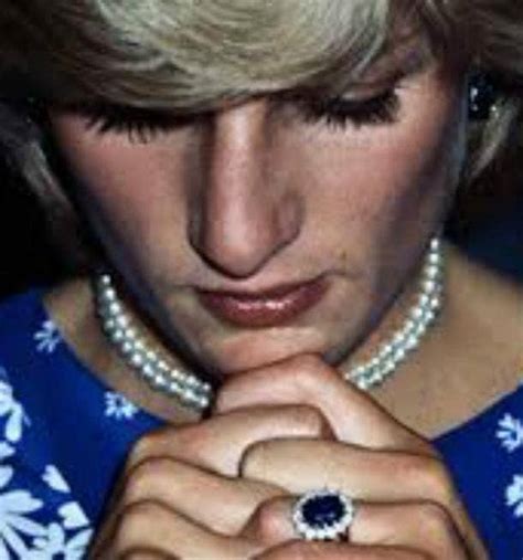 Photos Of Meghan Markles Engagement Ring And How It Compares To Diana