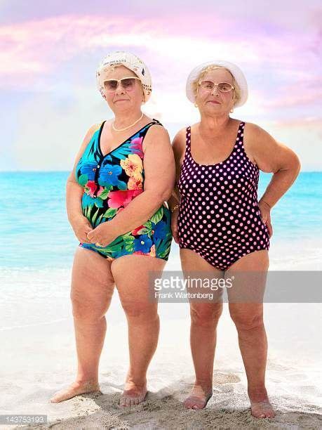 Grandma Rocking A Colorful Swimsuit Etc Sexy Older Women Colorful