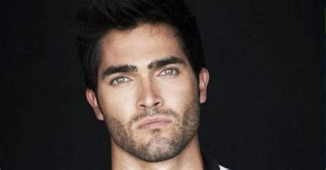 Homo Erect Us Tyler Hoechlin Nude Again