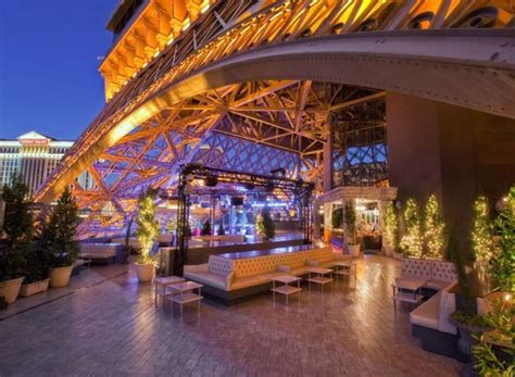 14 Best Rooftop Bars In Las Vegas 2024 Update