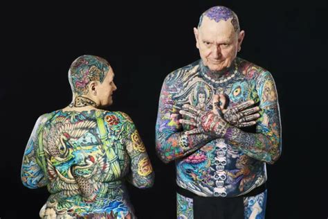 69 Year Old Becomes The Most Tattooed Woman Ever With 98 75 Of Her