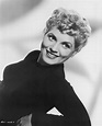 Judy Holliday's Style Was Picture Perfect (PHOTOS)