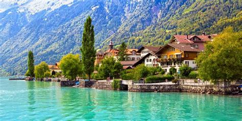 Travel Guide To Lake Brienz Switzerland