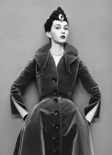 Dovima In A Christian Dior Velvet Coat Photographed By Richard Avedon