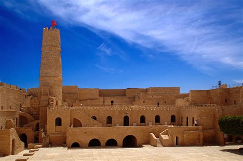 Monuments Tunisie Les Plus Antiques En Photo Tunisie Voyage Et Loisir