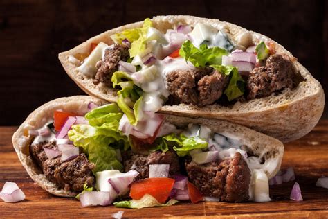 They never know what they're going to get for lunch. 9 Easy Ground Beef Recipes - Chowhound