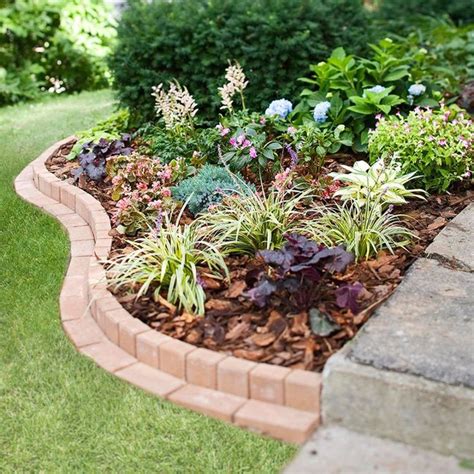 7 Wonderful Brick Flower Beds Ideas For Your Garden Homagz