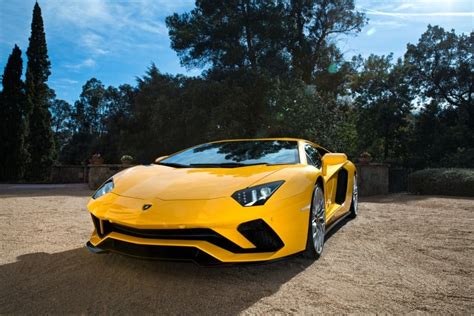 Lamborghini Aventador S Launched In Malaysia From Rm18mil 65l V12