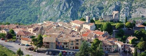 Changement d'adresse à gréolières pièces à modifier: Photo à Gréolières (06620) : Village de Gréolières, 184027 ...