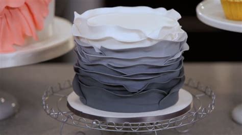 With the sky as the limit, any color. Modern Ruffle Cakes & Cupcakes - Howcast