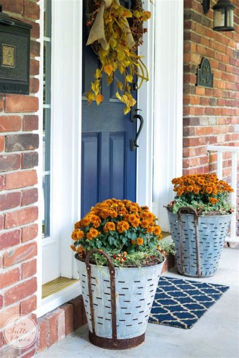 Pull Out All The Stops With Our Best Fall Porch Decorating Ideas Fall