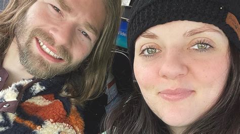 Alaskan Bush Peoples Raiven Brown Reveals Shes Expecting Third Child