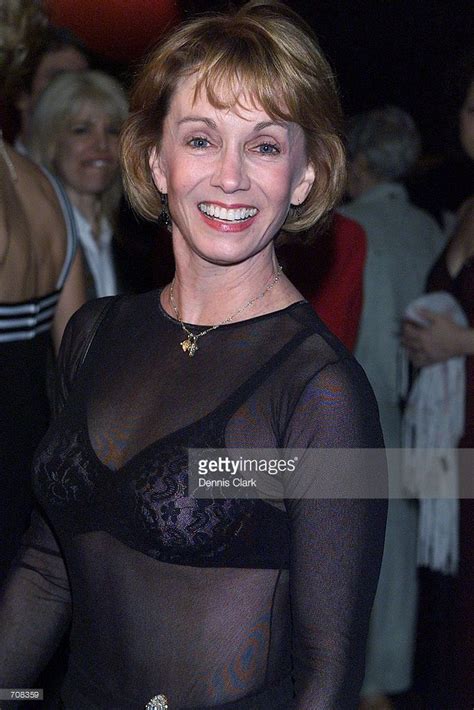 Actress Sandy Duncan Arrives For The Opening Of The Broadway Play Attrici Broadway New